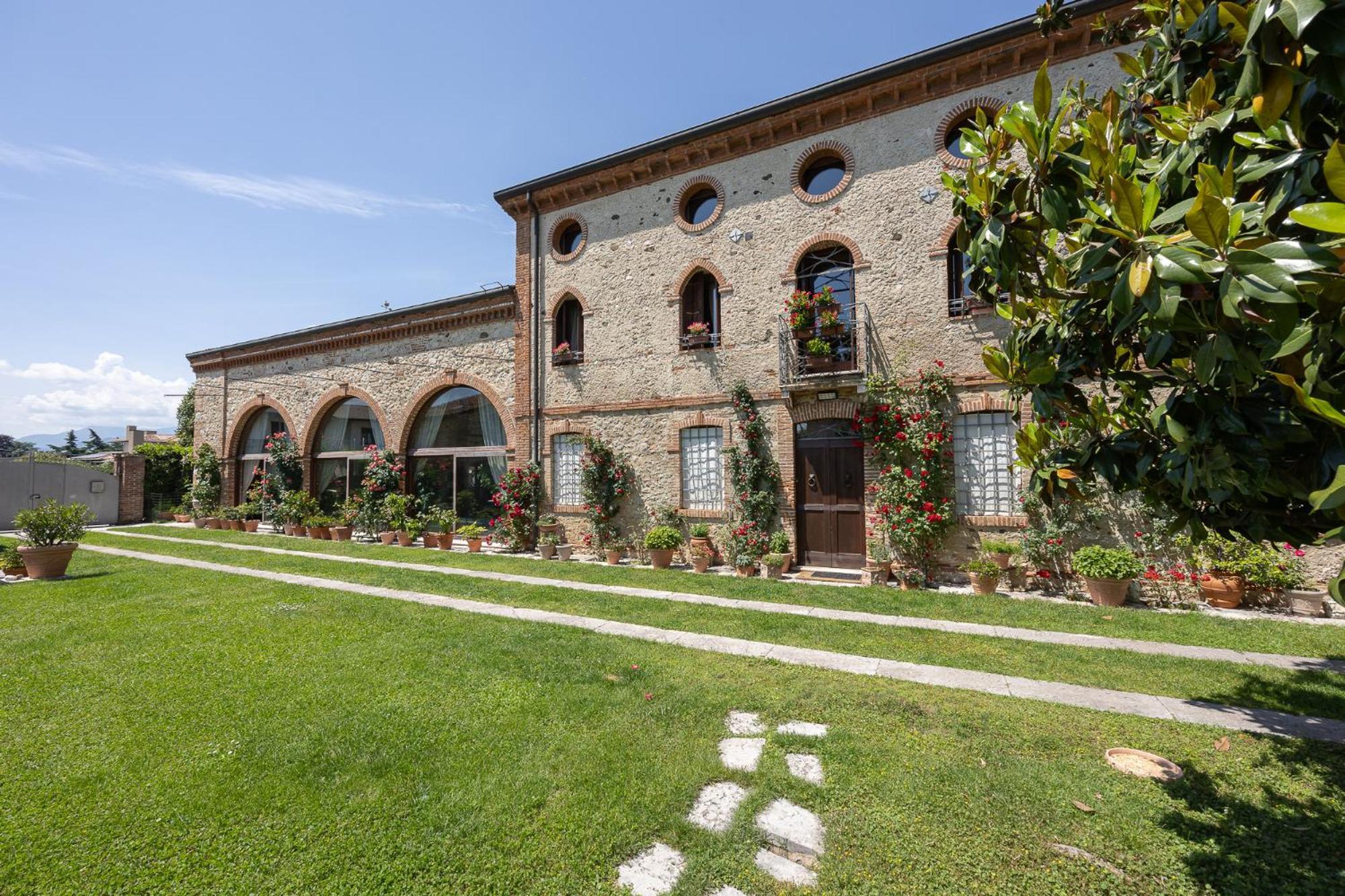 Gasthaus Locanda La Corte Dei Galli Carre Exterior foto