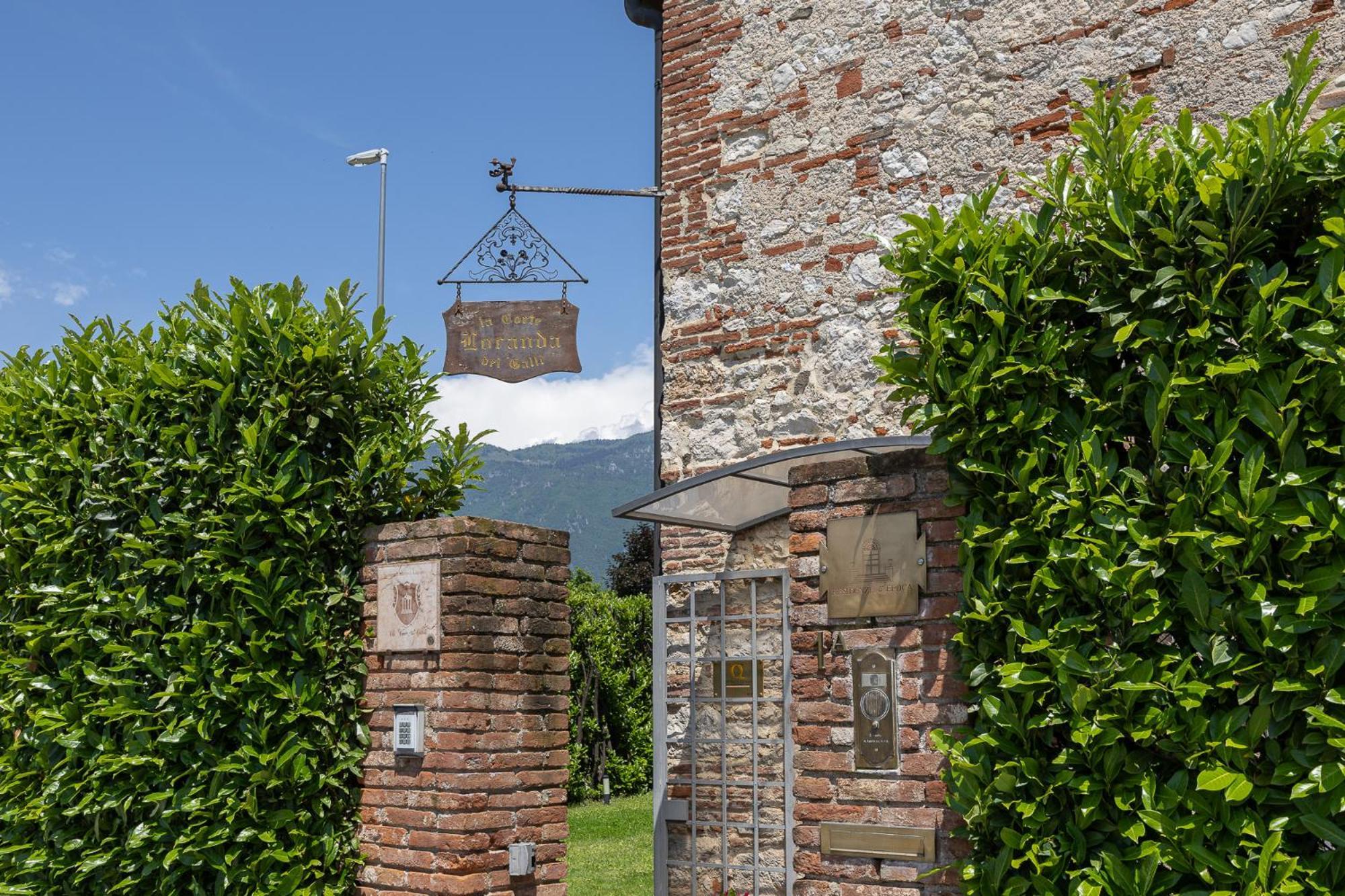 Gasthaus Locanda La Corte Dei Galli Carre Exterior foto